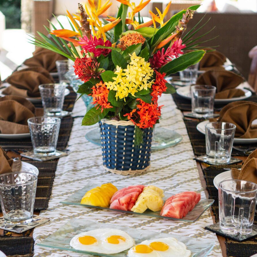 Tri Murti - Breakfast